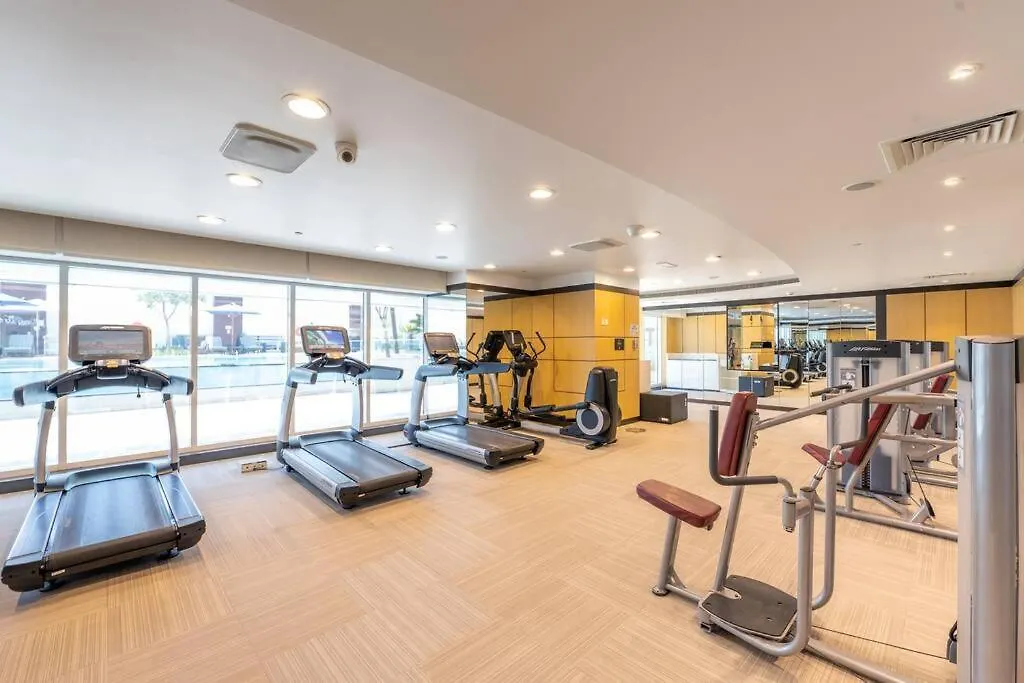 Studio Canal View With Partial Burj Khalifa View 5Min To Dubai Mall