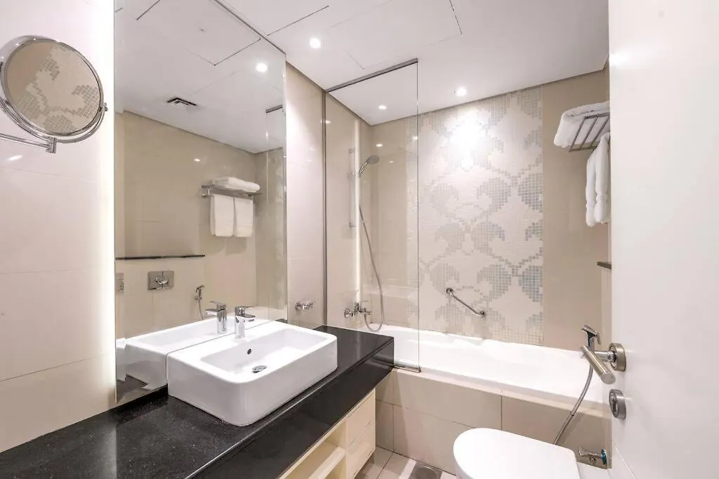 Studio Canal View With Partial Burj Khalifa View 5Min To Dubai Mall アラブ首長国連邦